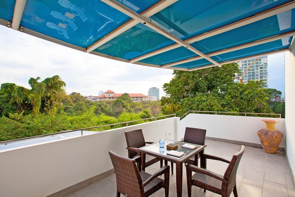 Villa Sharrow Bay Pattaya Esterno foto