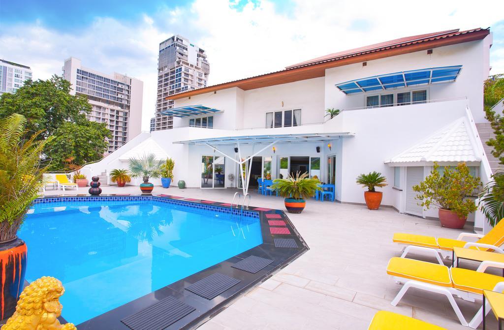 Villa Sharrow Bay Pattaya Esterno foto