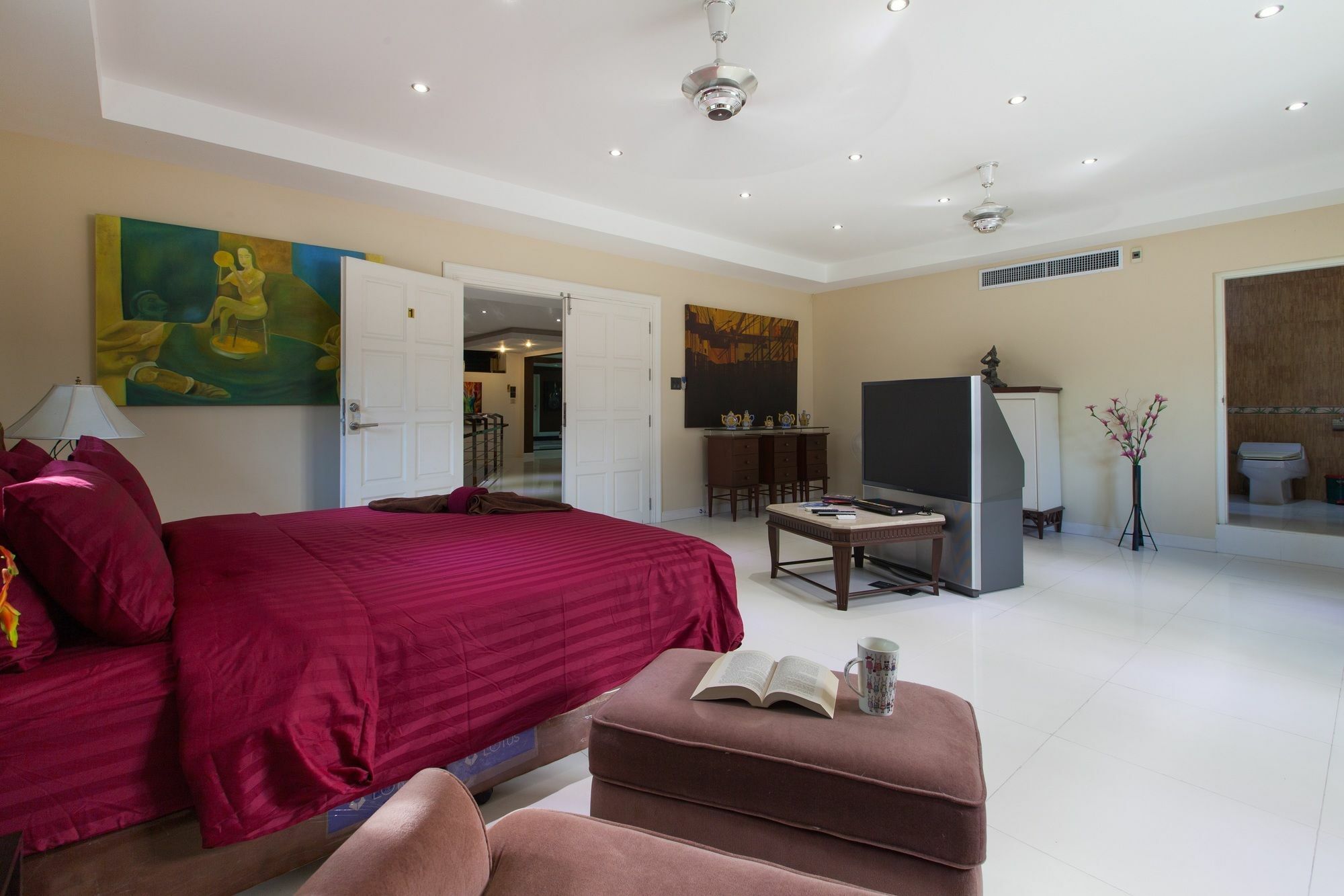 Villa Sharrow Bay Pattaya Esterno foto