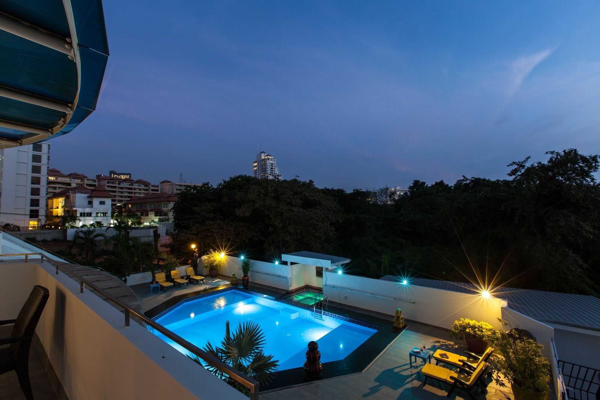Villa Sharrow Bay Pattaya Esterno foto